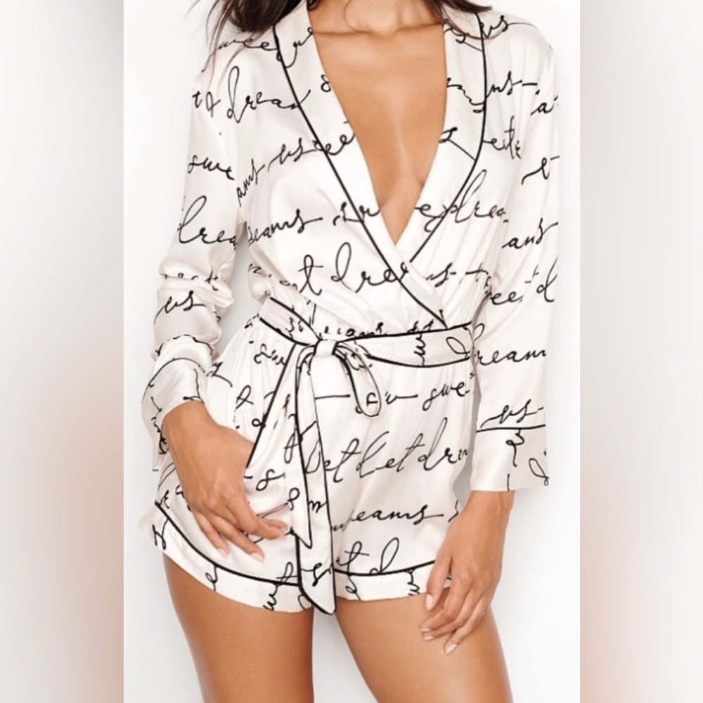 Victoria’s Secret Size L Romper